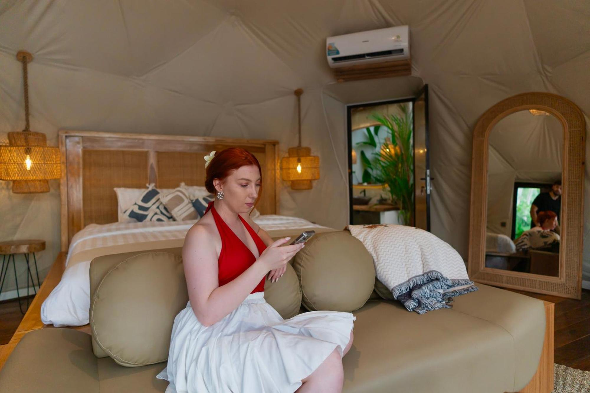 Beachfront Luxury Dome Villas - Gamat Bay Resort Нуса Пенида Экстерьер фото